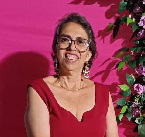 Miriam Gomes